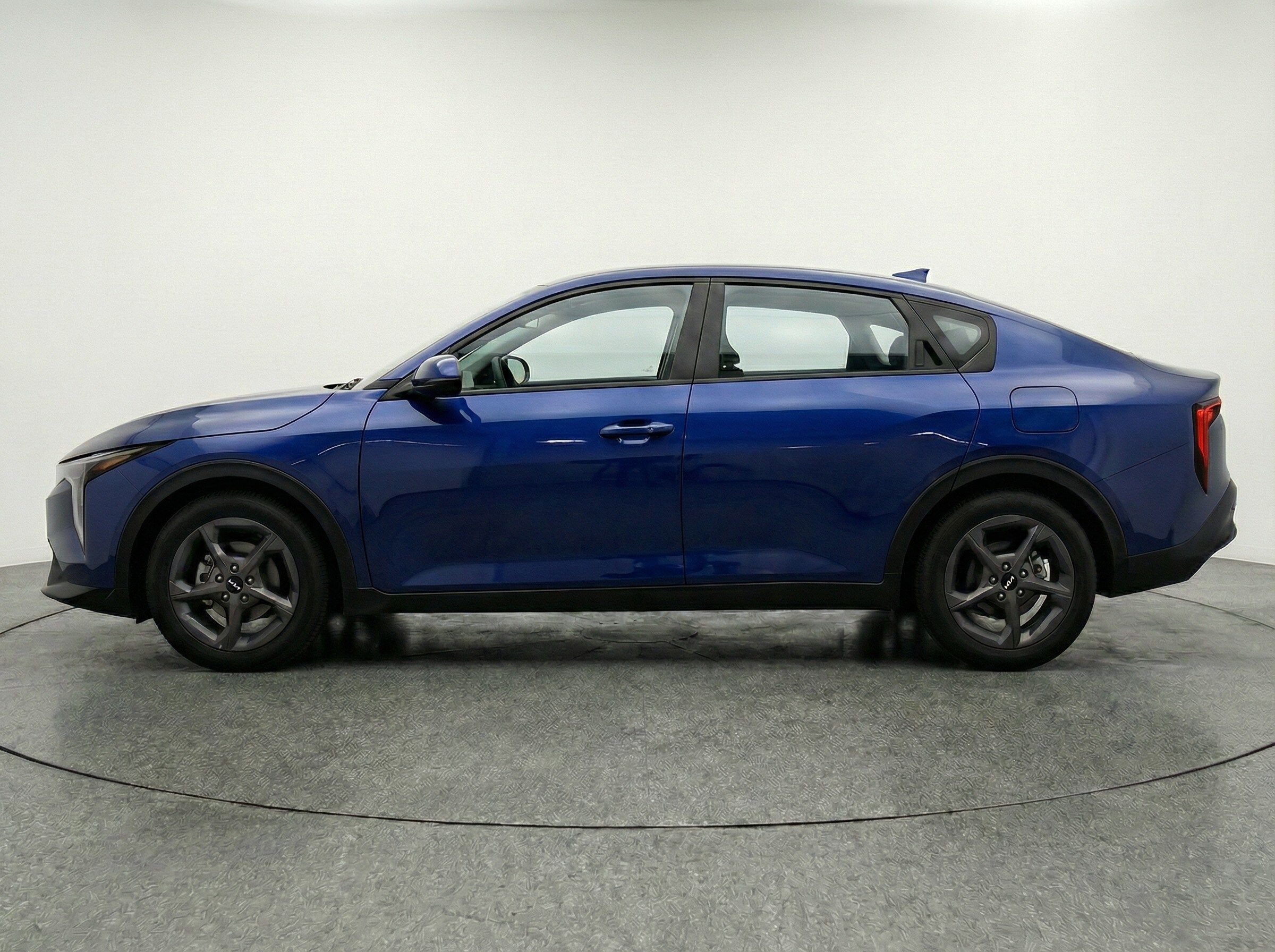 Thumbnail: 2025 Kia K4 - 4