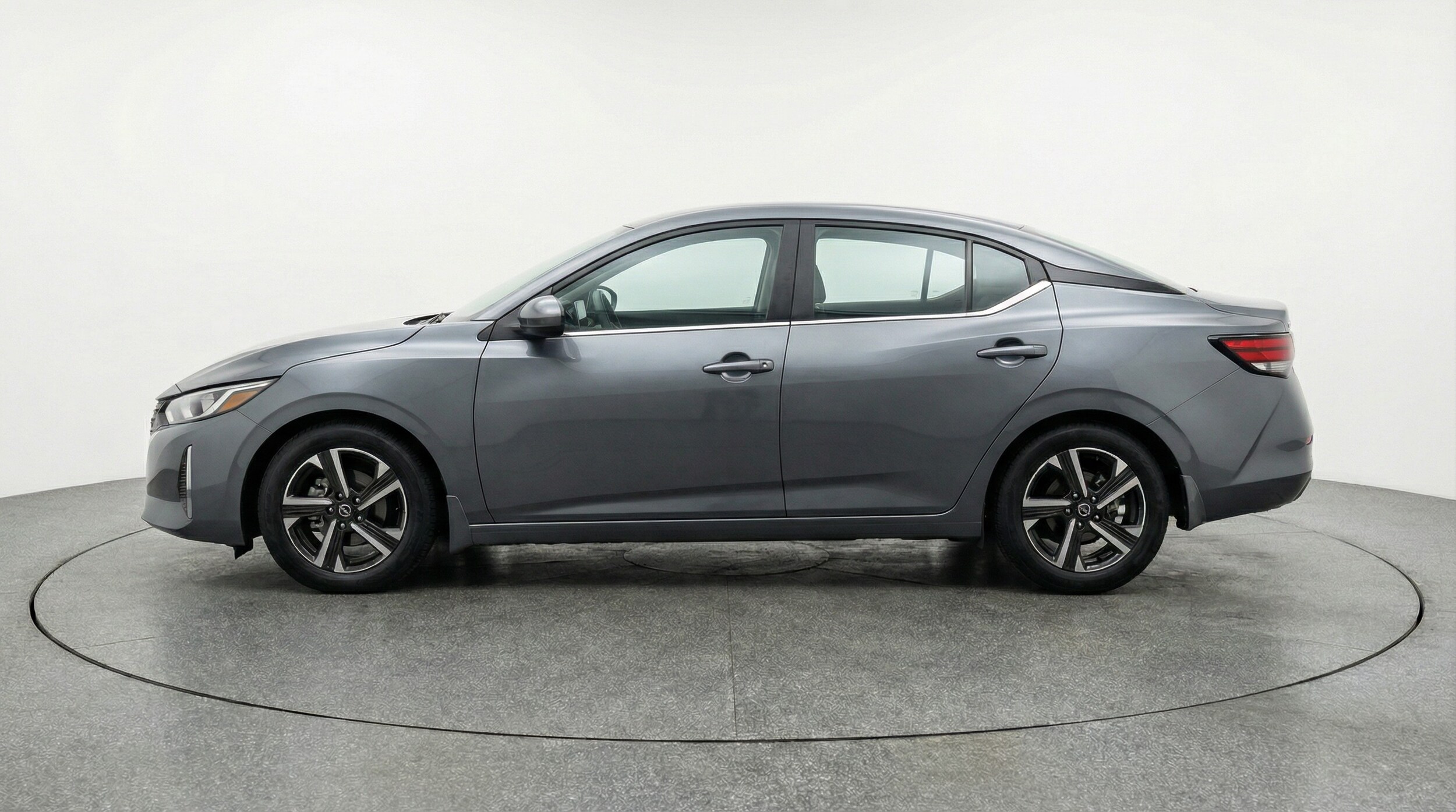 Thumbnail: 2025 Nissan Sentra - 4