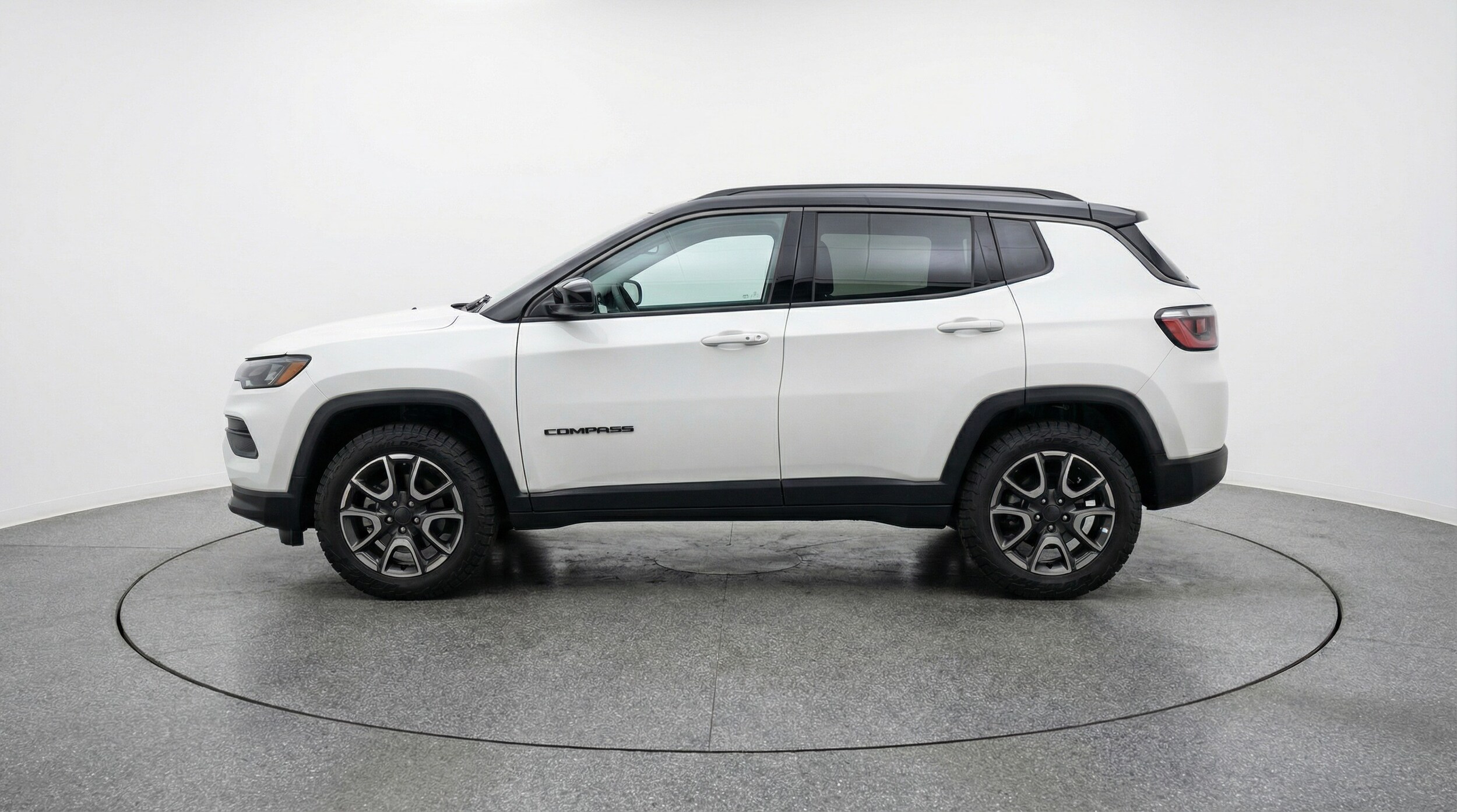 Thumbnail: 2025 Jeep Compass - 4