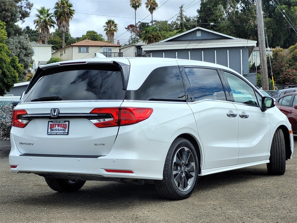 2022 Honda Odyssey Elite photo 4