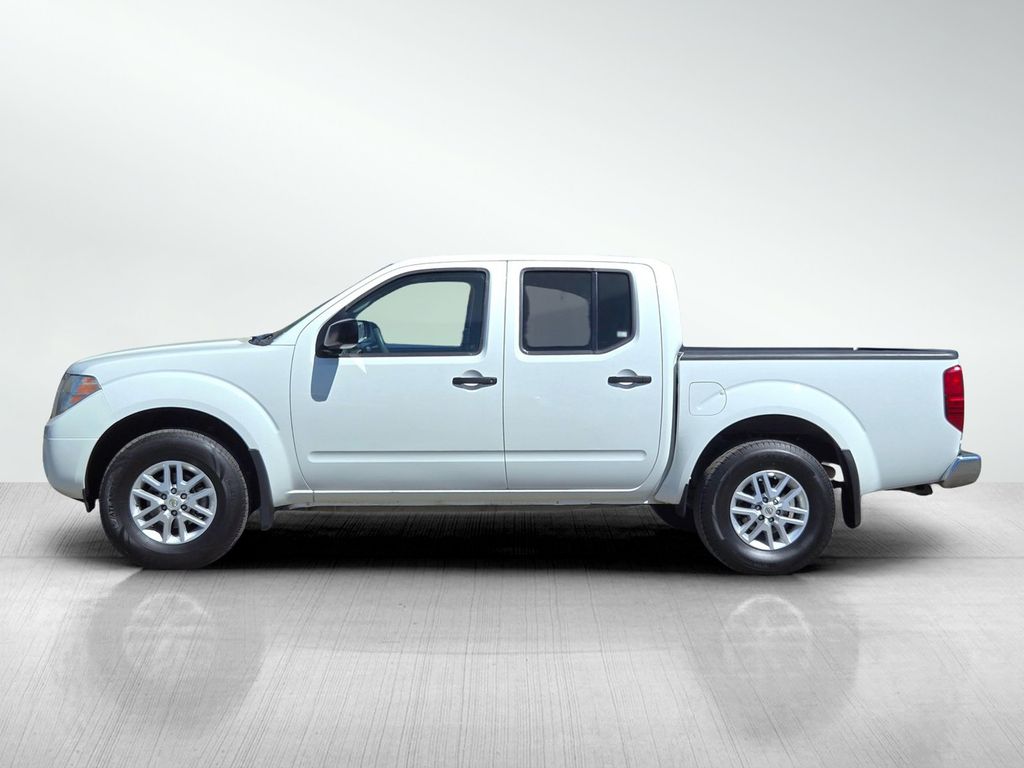 2019 Nissan Frontier SV photo 6