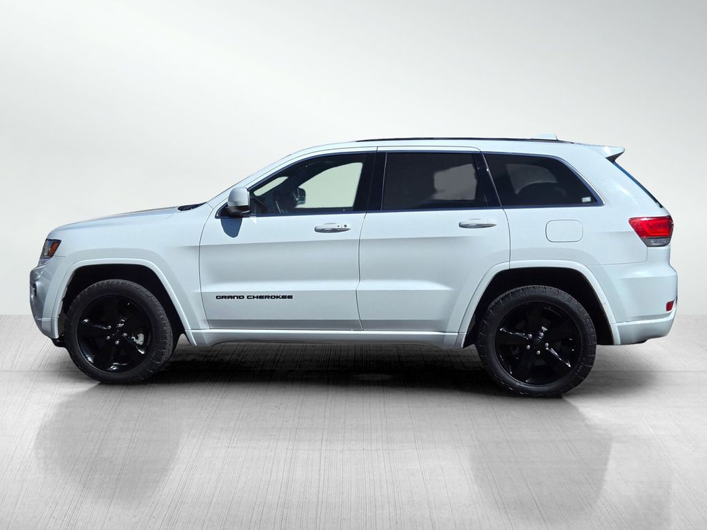 2015 Jeep Grand Cherokee Altitude photo 6