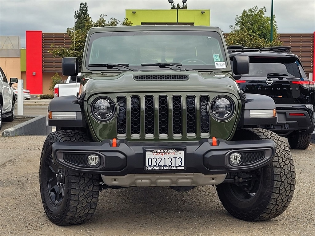 Used 2023 Jeep Gladiator Mojave with VIN 1C6JJTEG6PL509213 for sale in Hayward, CA