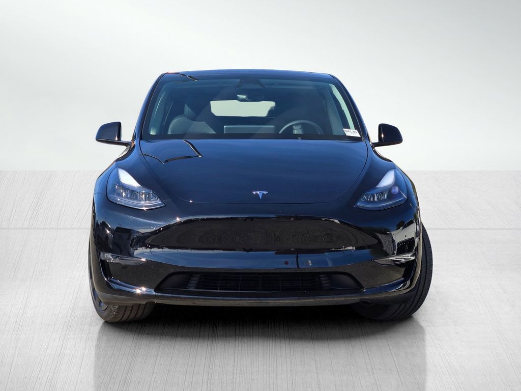 Used 2025 Tesla Model Y Long Range with VIN 7SAYGAEE8SF226108 for sale in Hayward, CA