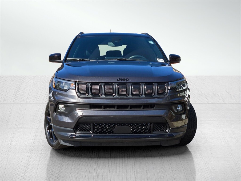 2022 Jeep Compass Altitude photo 2