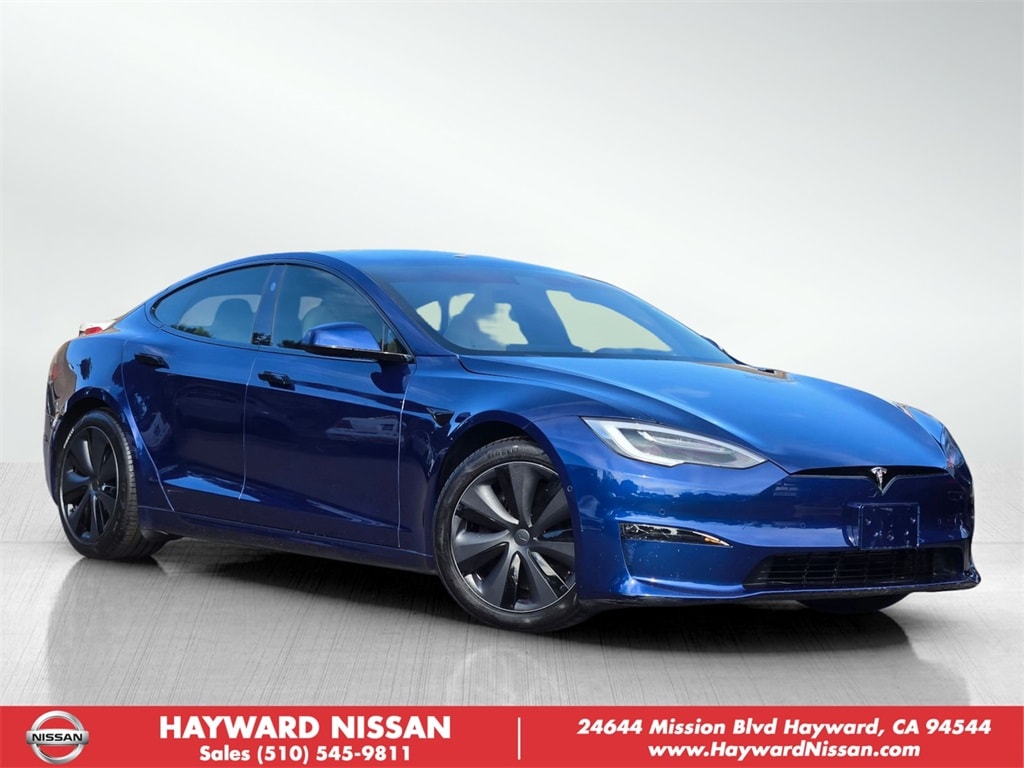 2022 Tesla Model S Base's photo