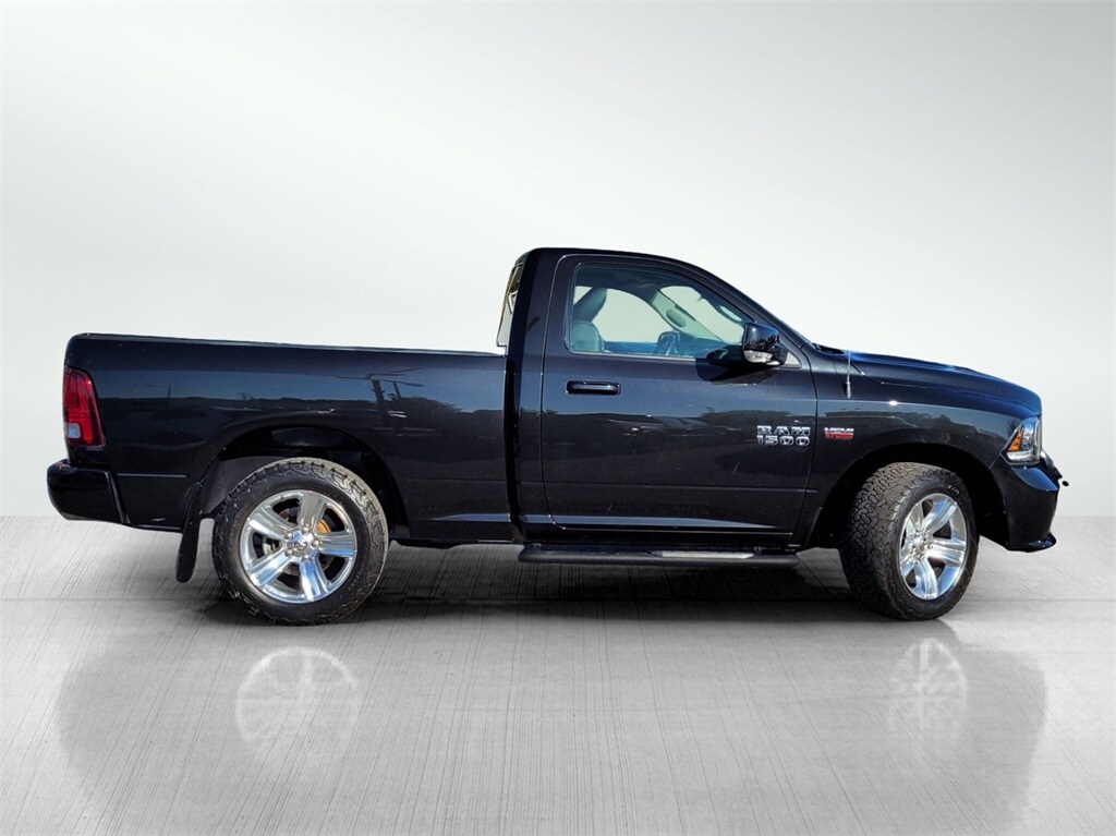 2018 Ram 1500 Sport photo 3