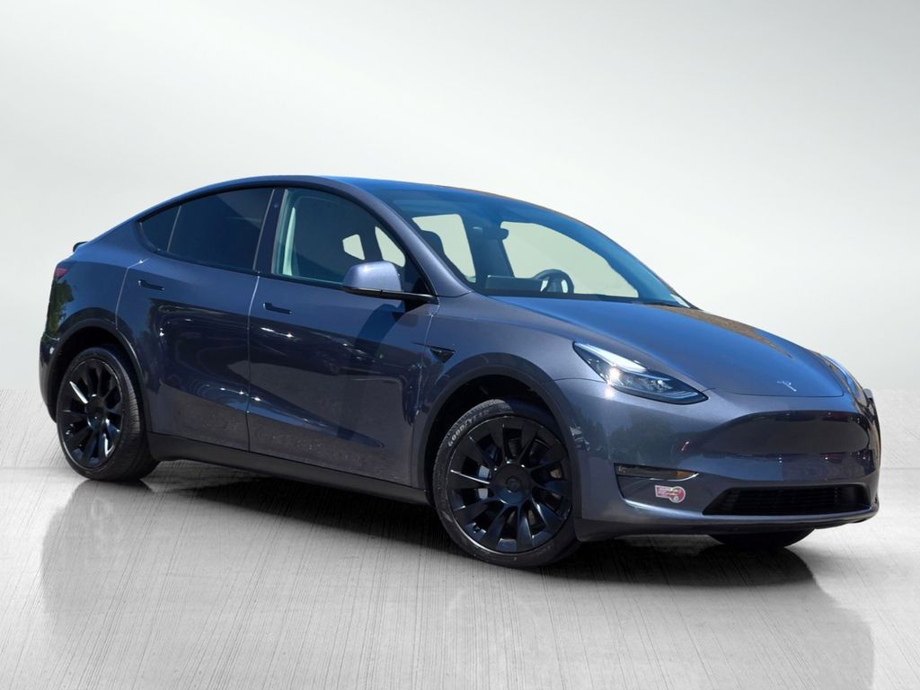 Used 2023 Tesla Model Y Long Range with VIN 7SAYGDEE7PA092374 for sale in Hayward, CA
