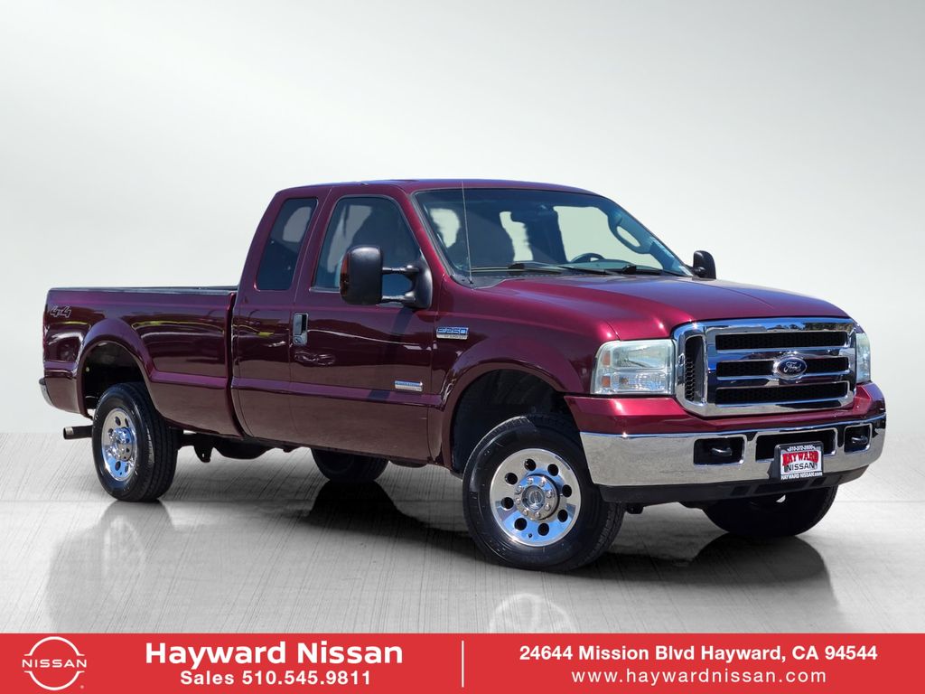 2005 Ford F-250 XLT 4x4 SuperCab SWB's photo