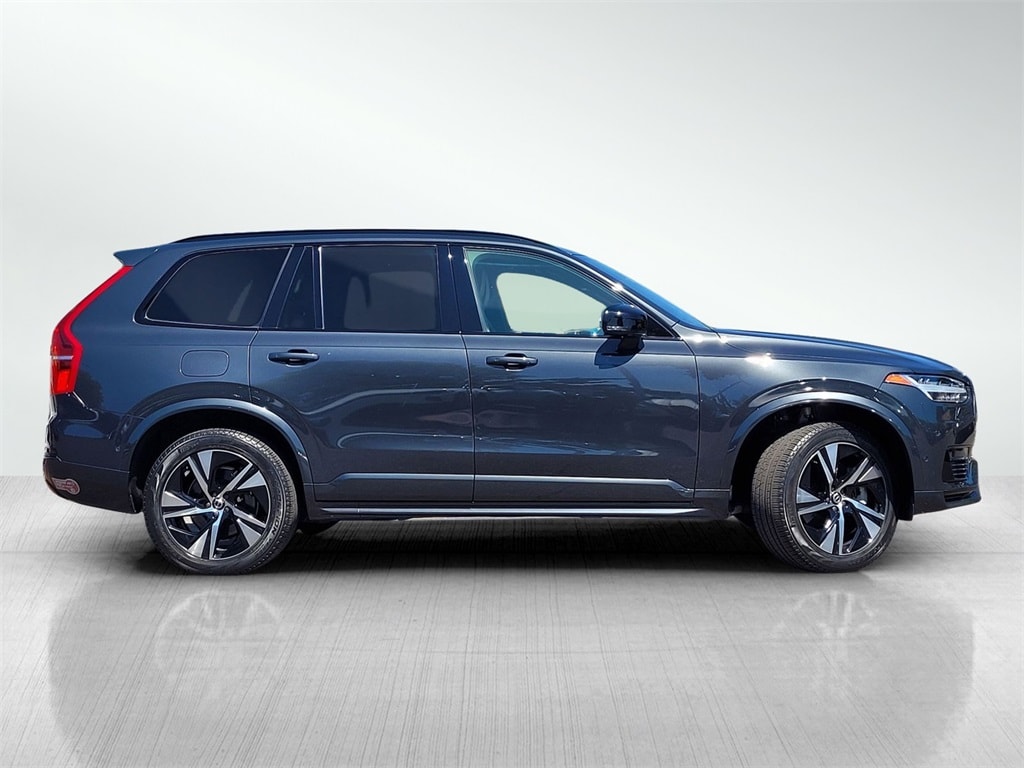 Used 2022 Volvo XC90 Recharge Plug-In Hybrid T8 R-Design Extended Range 7P SUV