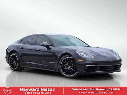 2020 Porsche Panamera 4 Sedan