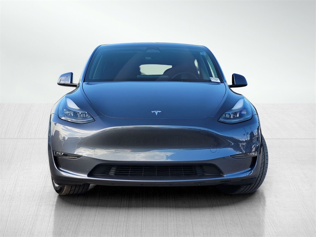2023 Tesla Model Y Long Range photo 2