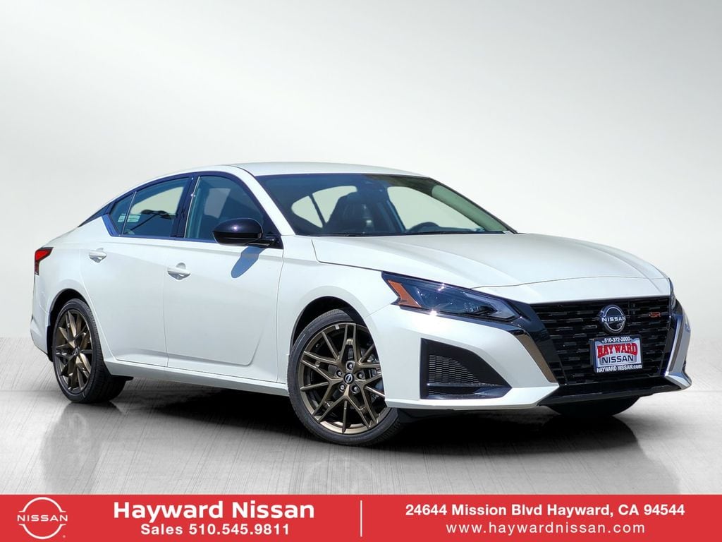 2025 Nissan Altima