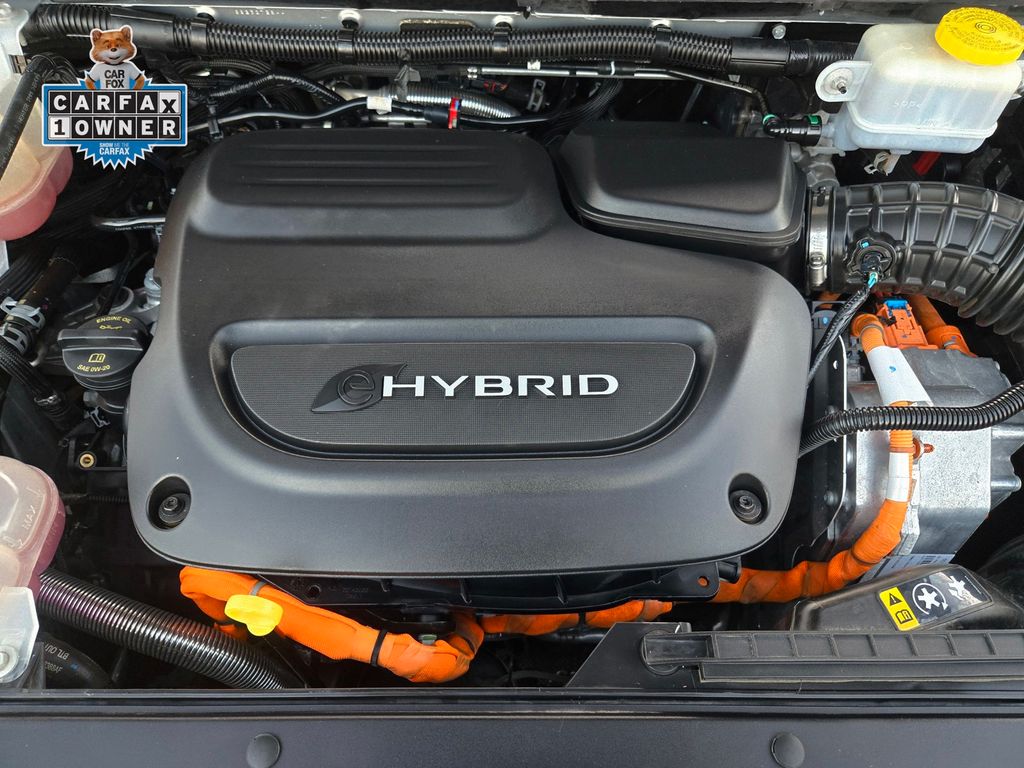 2023 Chrysler Pacifica Hybrid Limited - Photo 34