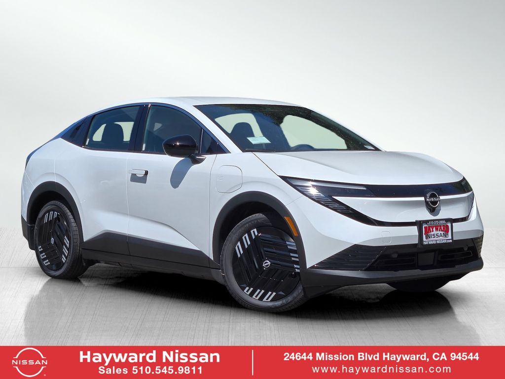 2026 Nissan Leaf S+'s photo