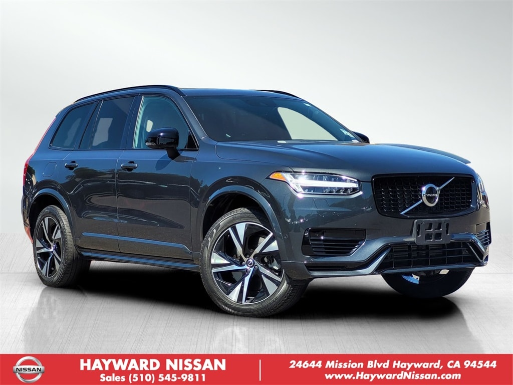 Used 2022 Volvo XC90 Recharge Plug-In Hybrid T8 R-Design Extended Range 7P SUV