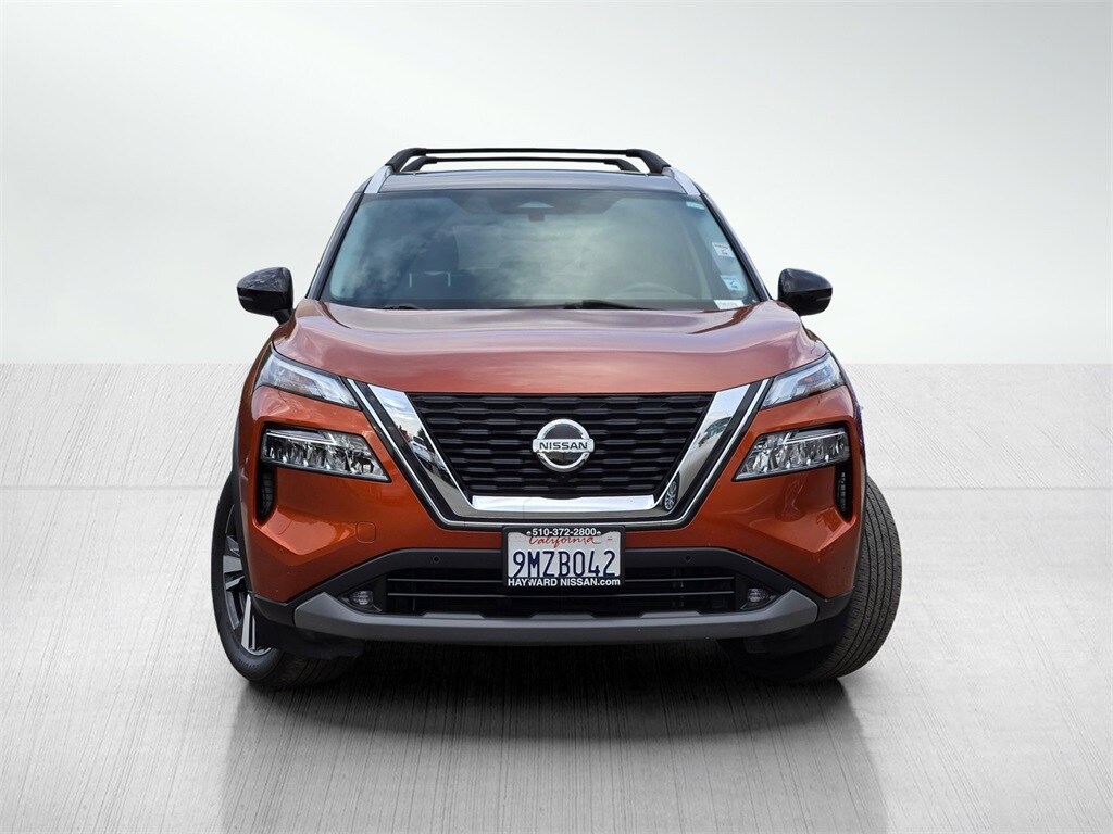 2021 Nissan Rogue SL photo 2