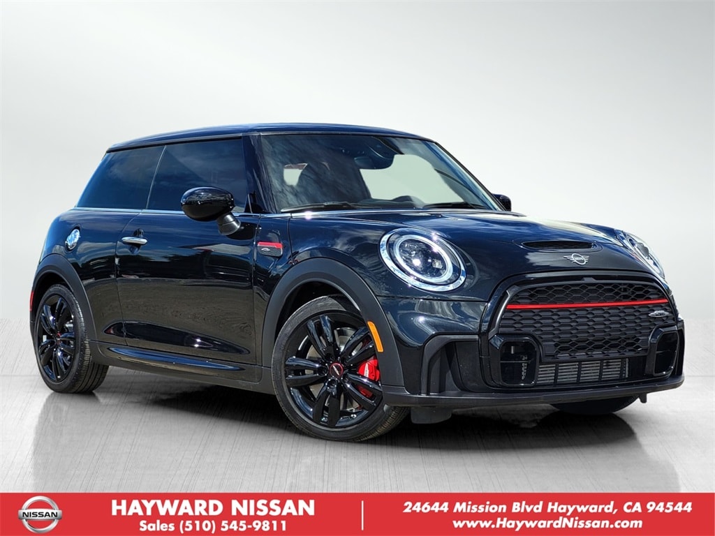 2024 MINI Hardtop 2 Door John Cooper Works's photo
