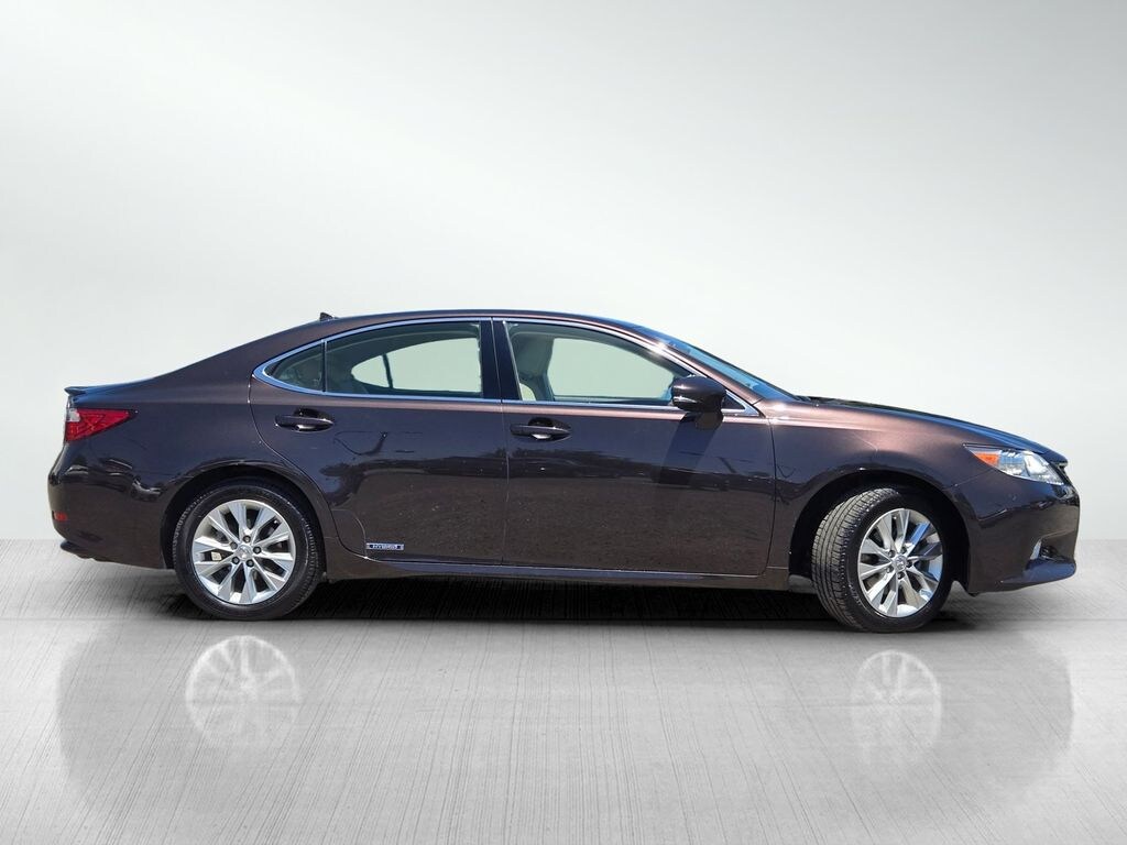 Used 2013 Lexus ES 300h Sedan