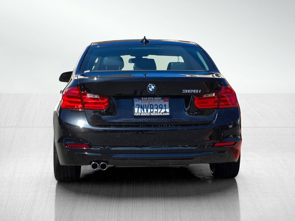2015 BMW 3 Series 328i photo 4