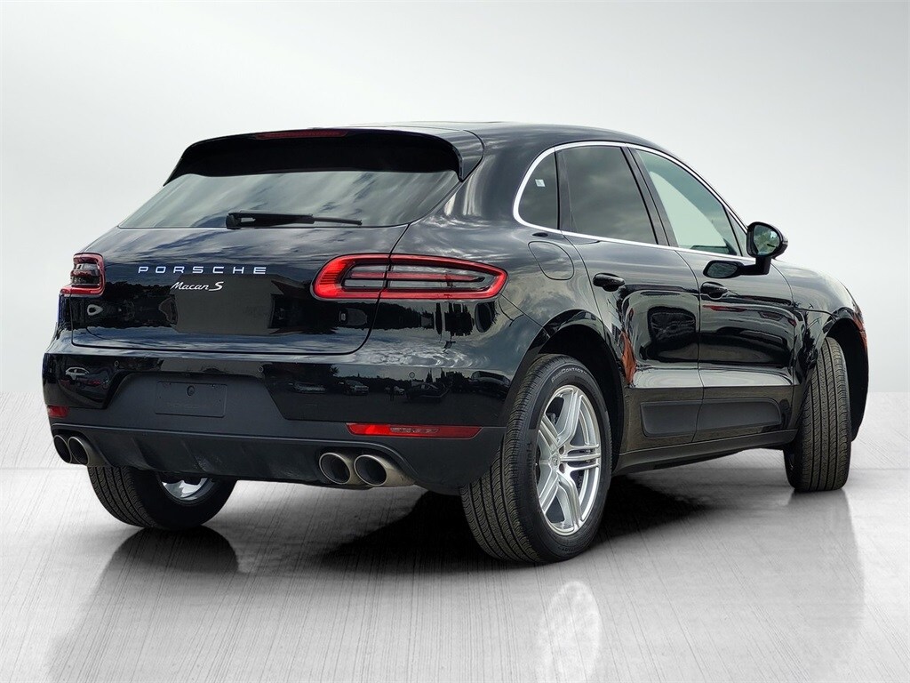 2016 Porsche Macan S photo 3