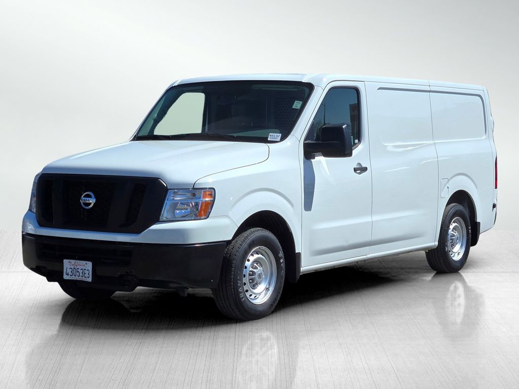 2021 Nissan NV2500 HD S photo 6