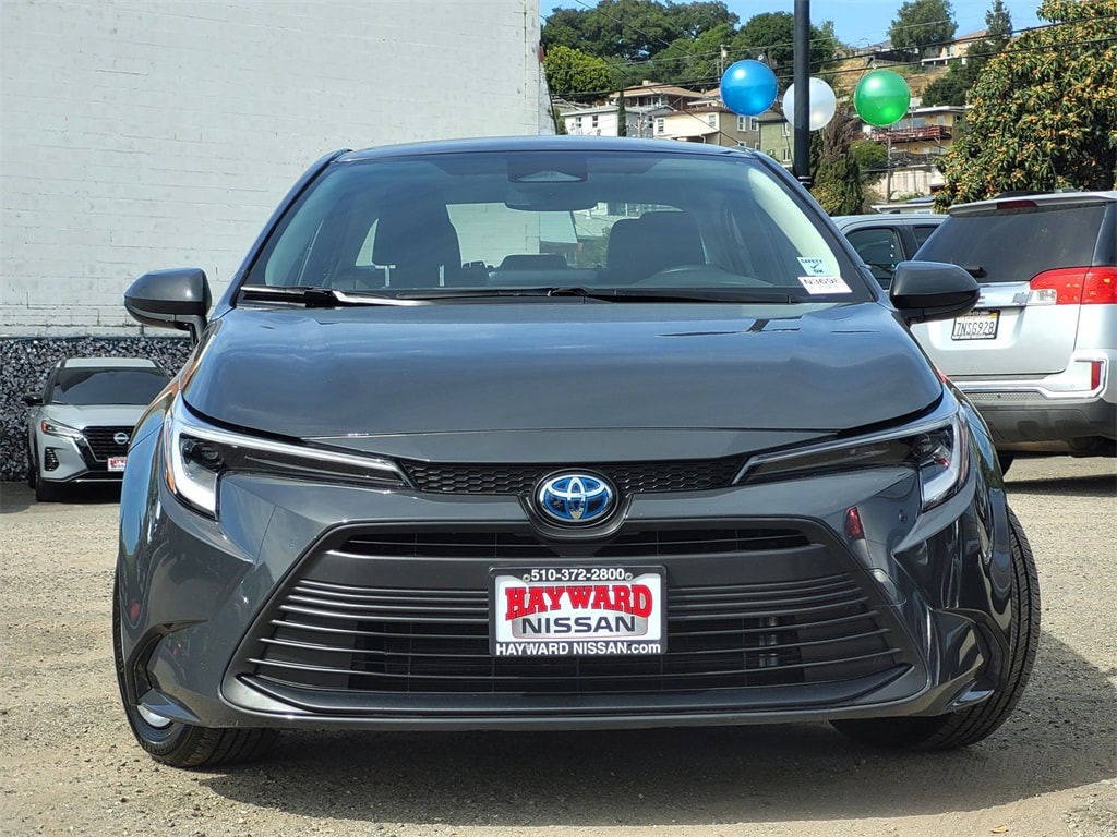 Used 2023 Toyota Corolla LE with VIN JTDBCMFE3P3021380 for sale in Hayward, CA