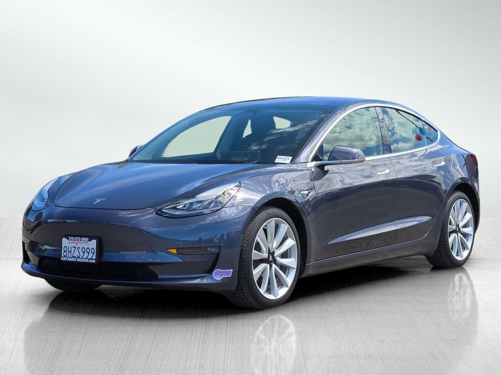 2018 Tesla Model 3 Mid Range photo 3