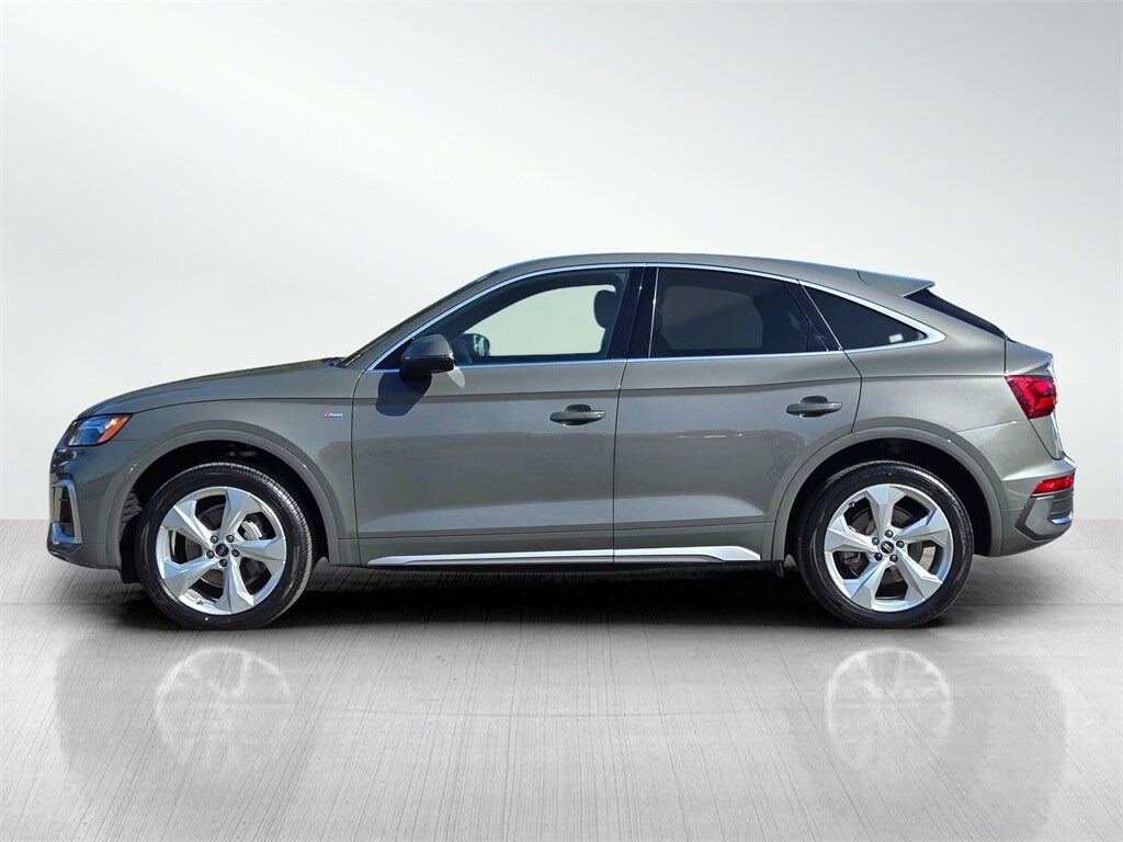 2023 Audi Q5 Sportback 45 S Line Premium photo 6