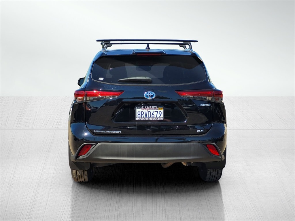 Used 2020 Toyota Highlander Hybrid XLE SUV