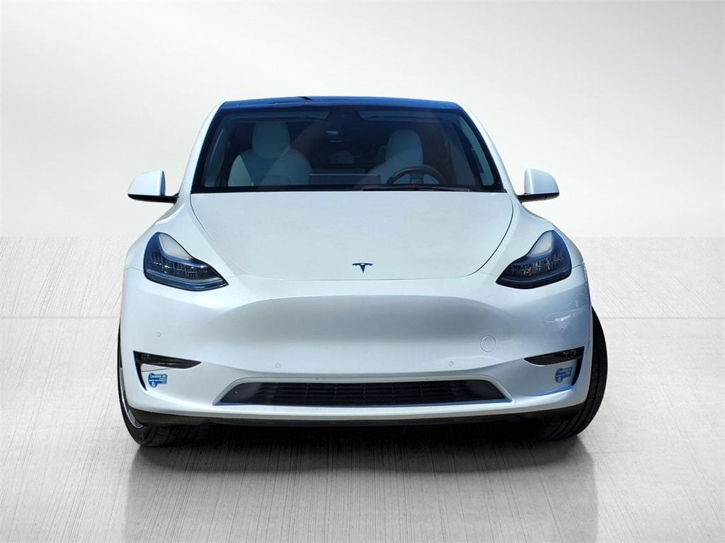 Used 2021 Tesla Model Y Long Range with VIN 5YJYGAEE1MF212261 for sale in Northfield, Minnesota