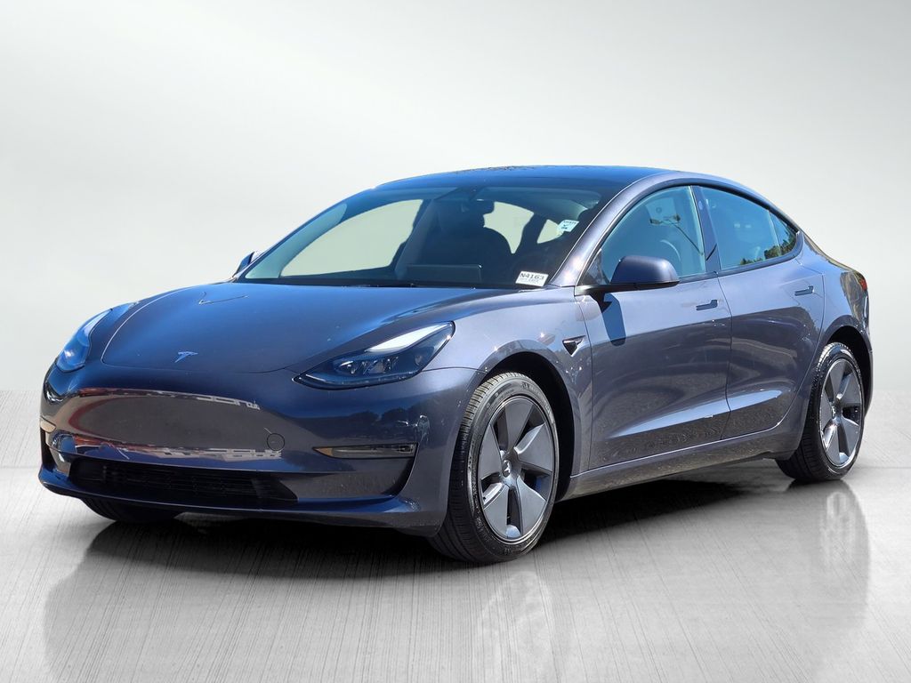 2023 Tesla Model 3 Base photo 3