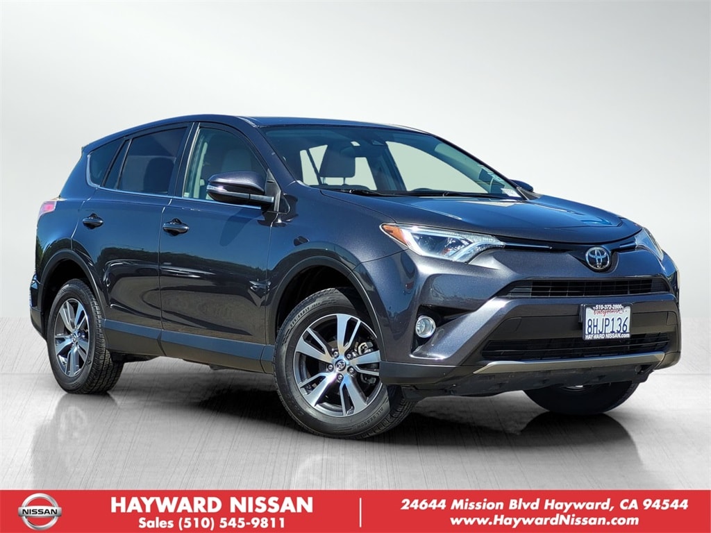 Used 2018 Toyota RAV4 XLE SUV