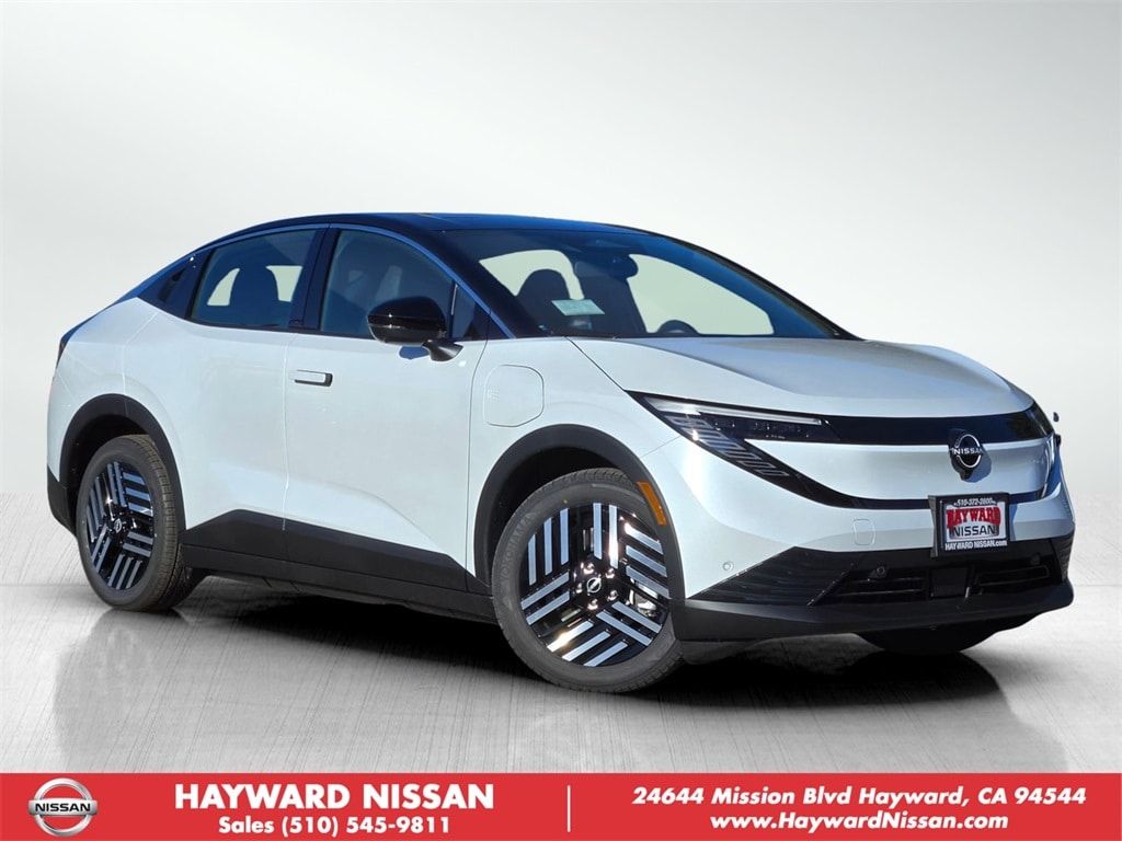 2026 Nissan LEAF SV+'s photo