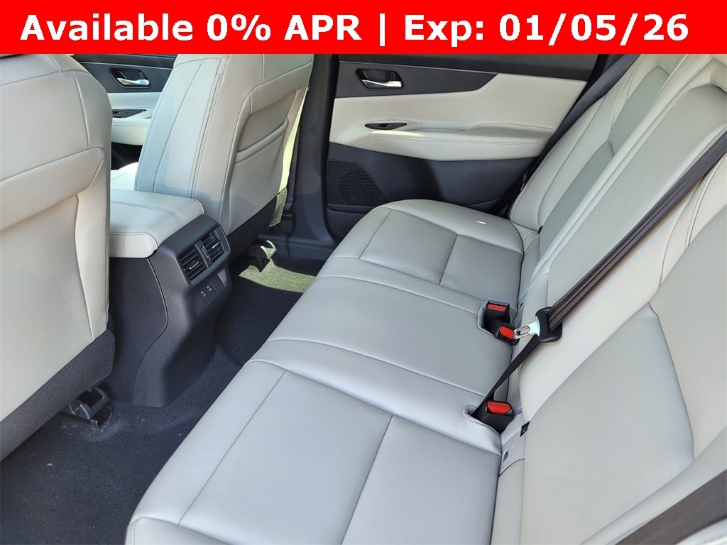 New 2025 Nissan Murano SV SUV