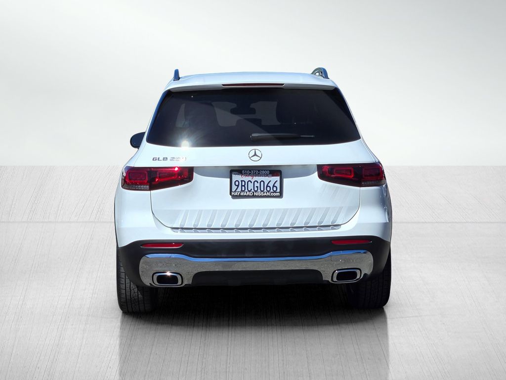 2022 Mercedes-Benz GLB GLB 250 photo 4