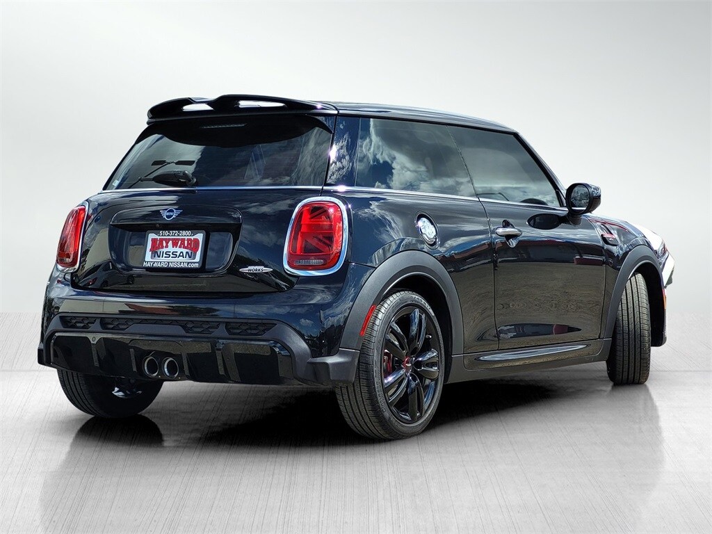 2024 Mini Cooper 2 Door Hardtop photo 4