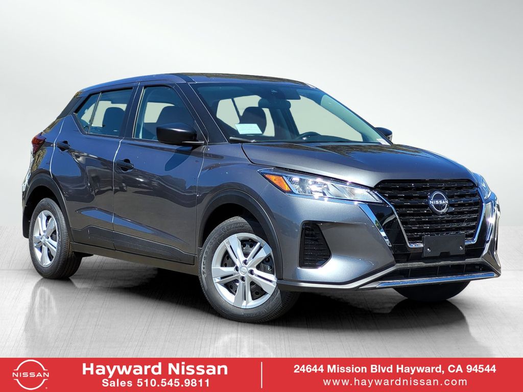 2025 Nissan KICKS PLAY