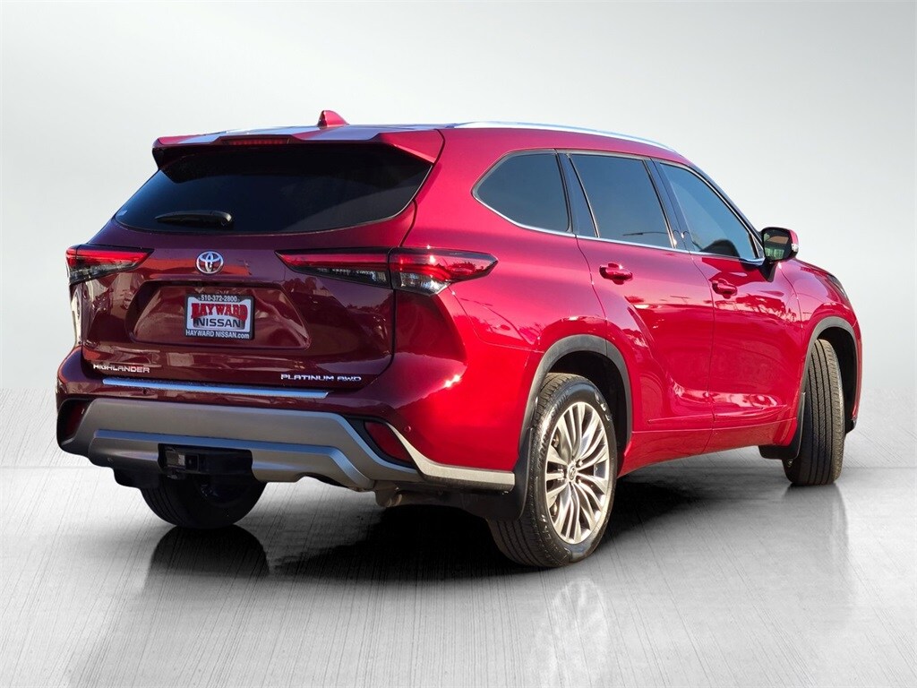 2021 Toyota Highlander Platinum photo 4