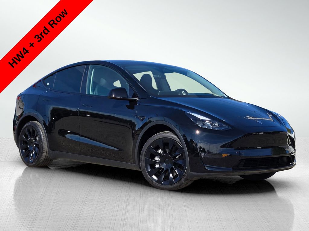 Used 2025 Tesla Model Y Long Range with VIN 7SAYGAEE8SF226108 for sale in Hayward, CA