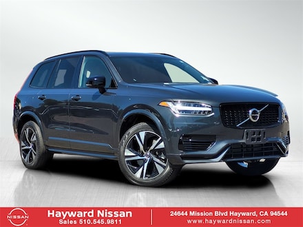 2022 Volvo XC90 Recharge Plug-In Hybrid T8 R-Design Extended Range 7P SUV