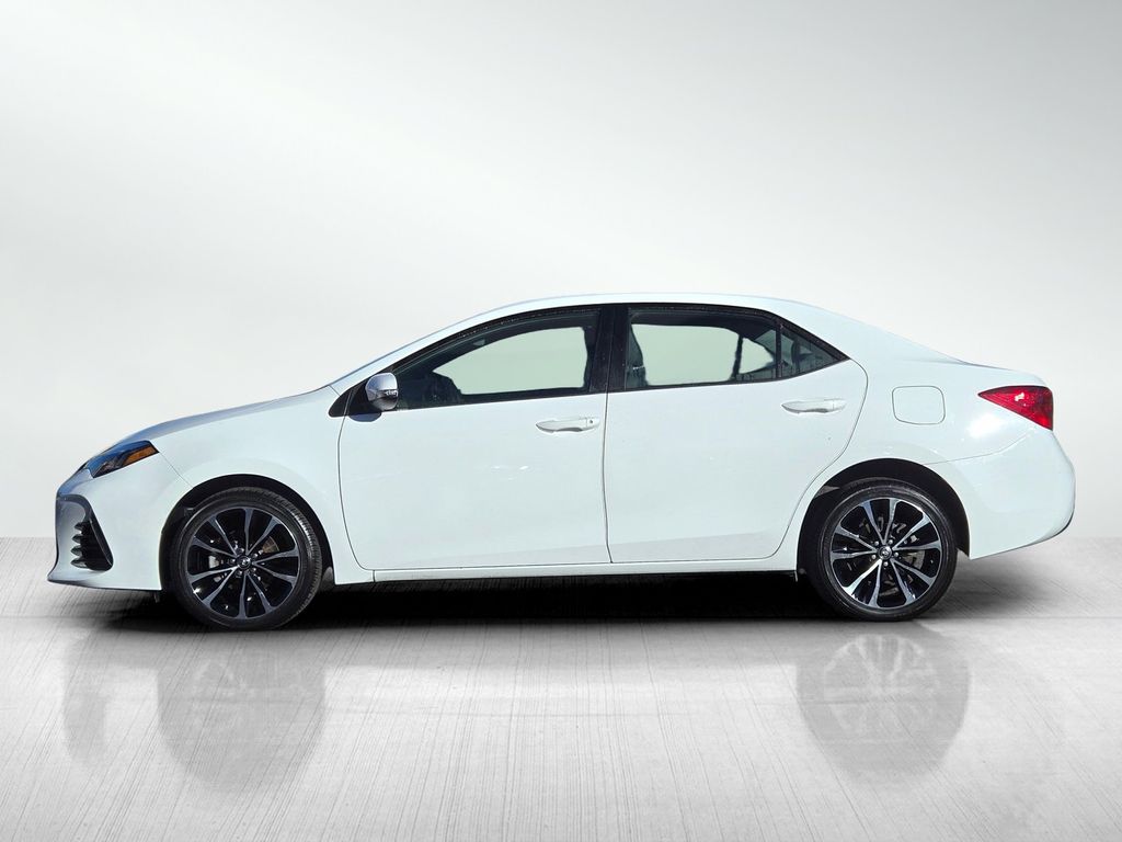 2019 Toyota Corolla SE photo 6
