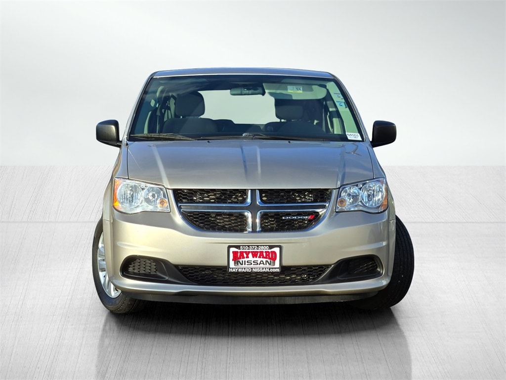 Used 2015 Dodge Grand Caravan SE with VIN 2C4RDGBG1FR533844 for sale in Hayward, CA