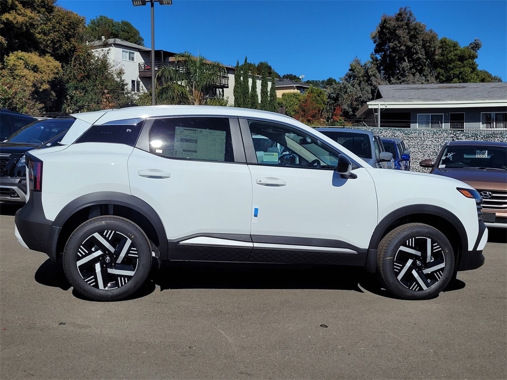 New 2026 Nissan Kicks SV SUV