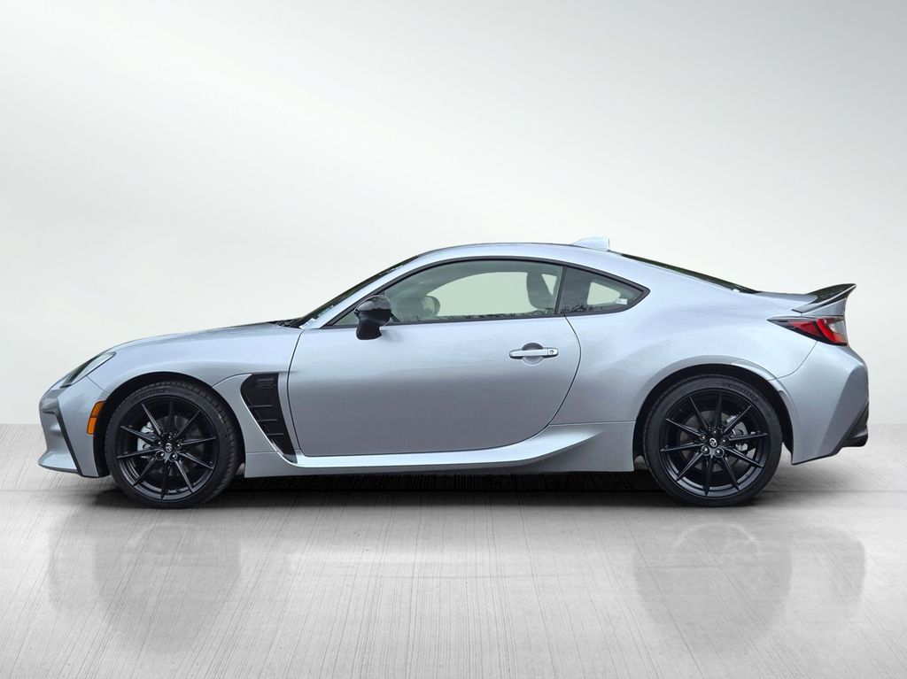 2024 Toyota GR86 Premium photo 6