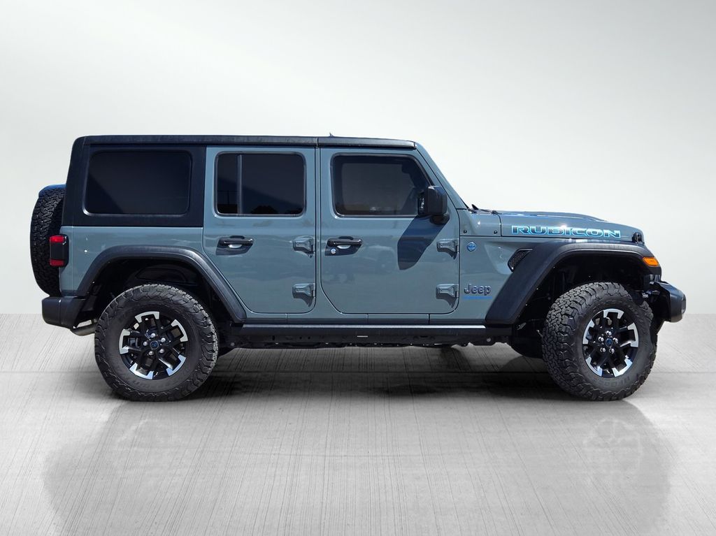 2024 Jeep Wrangler Rubicon 4xe photo 2