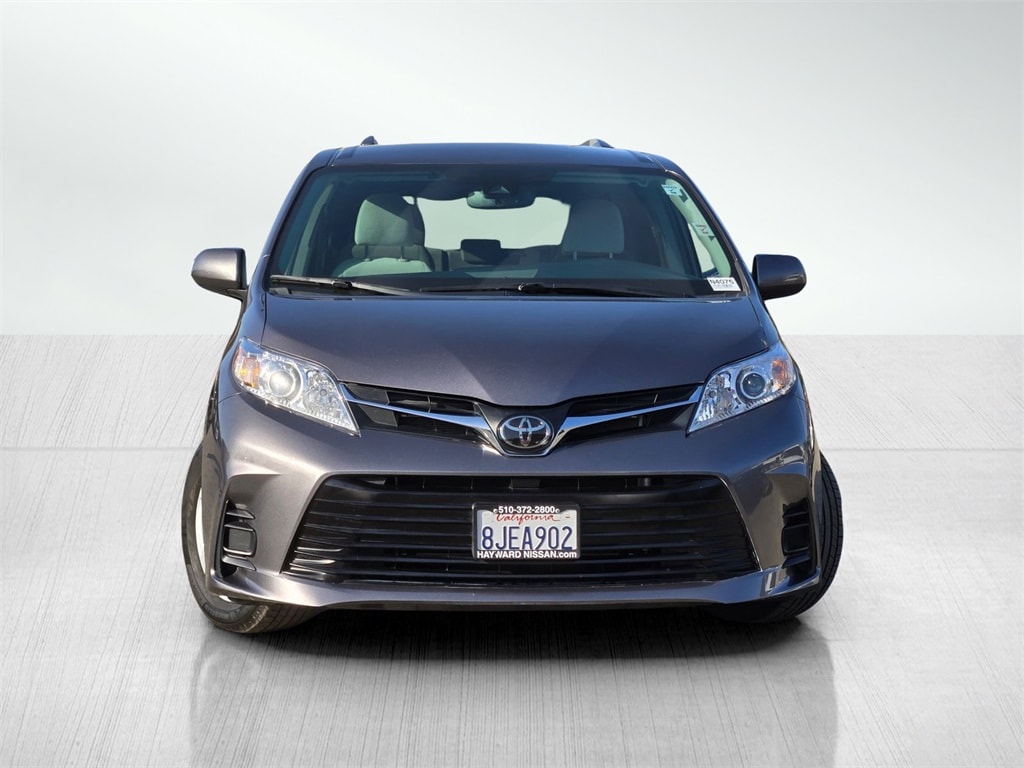 Used 2019 Toyota Sienna LE Van