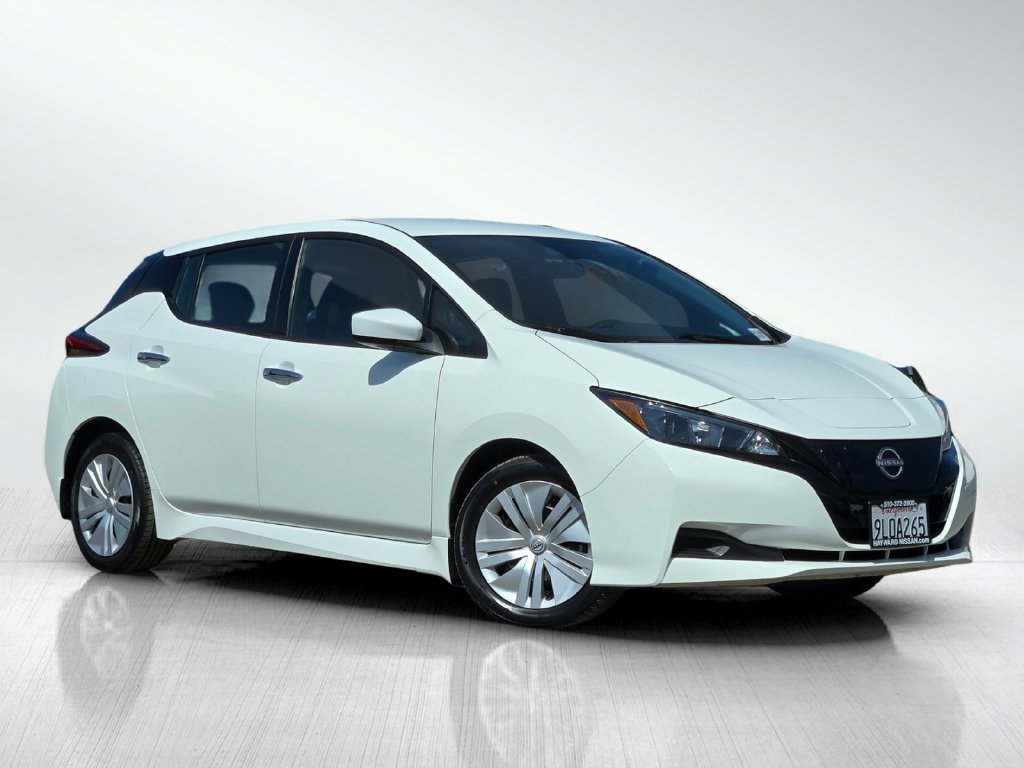 Used 2024 Nissan LEAF S with VIN 1N4AZ1BV4RC556368 for sale in Hayward, CA
