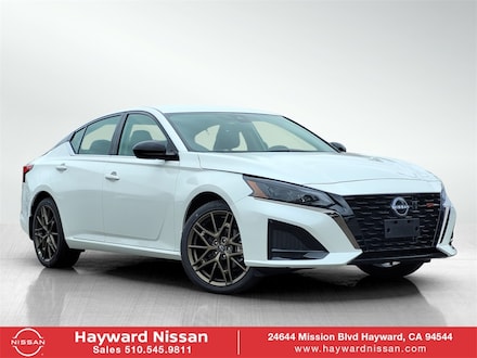 2025 Nissan Altima 2.5 SR Sedan