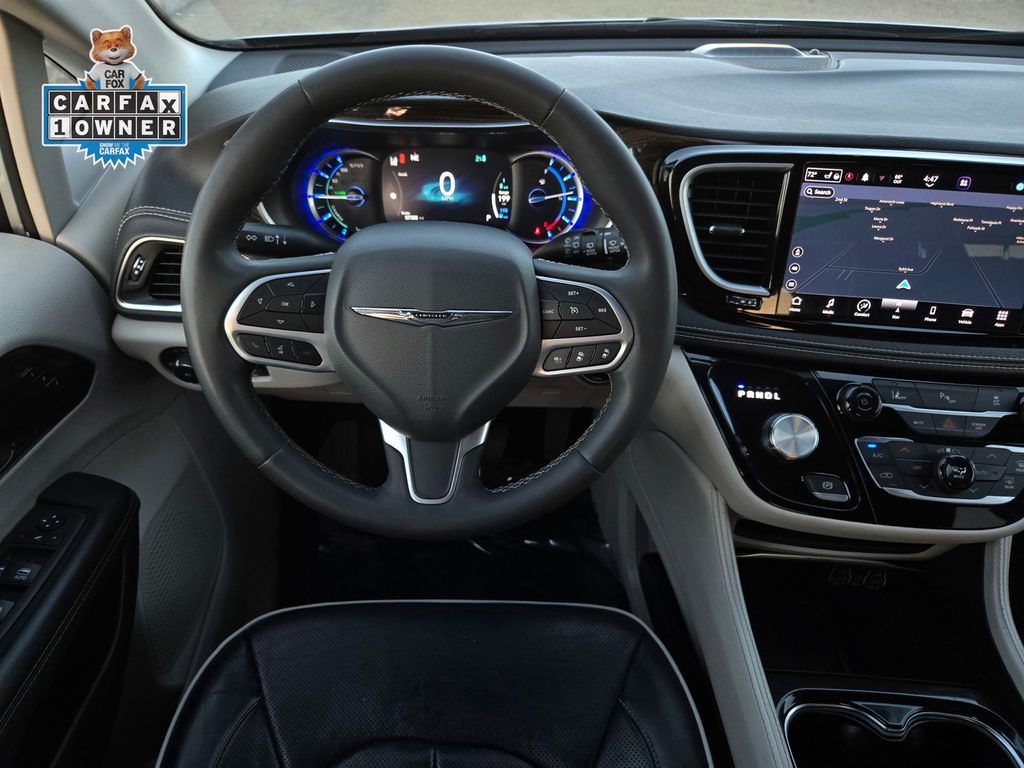 2023 Chrysler Pacifica Hybrid Limited - Photo 15